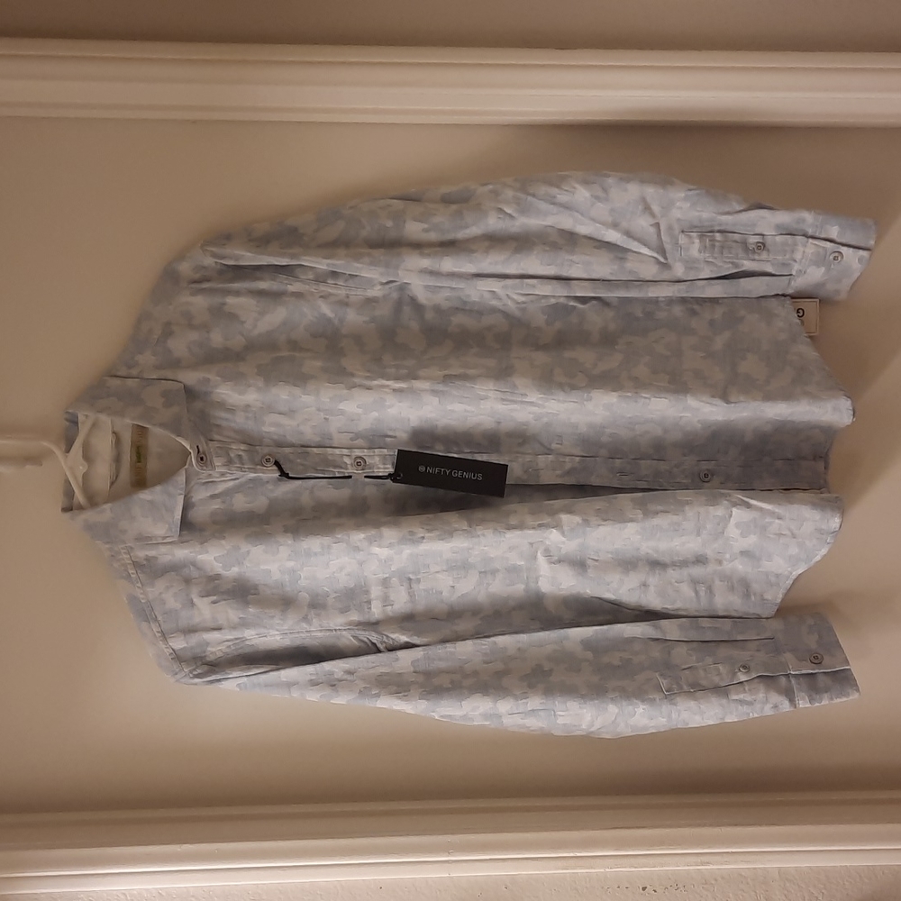 NWT, Nifty Genius Blue Camo Jaquard Long Sleeve Shirt